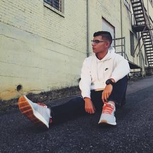 Meet your Posher, Joshua